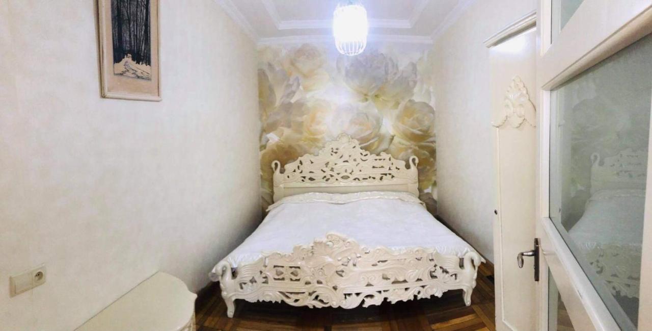 Apartment Near The Sea Batumi Exterior foto